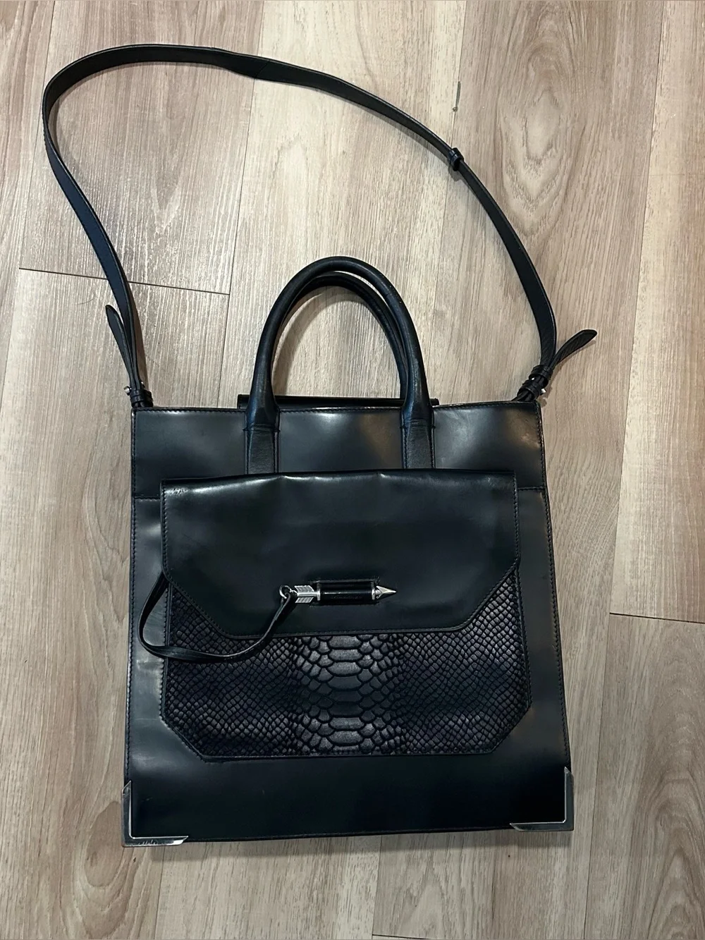 Mackage Black Leather Tote Satchel Crossbody Bag Snake Embossed Accent